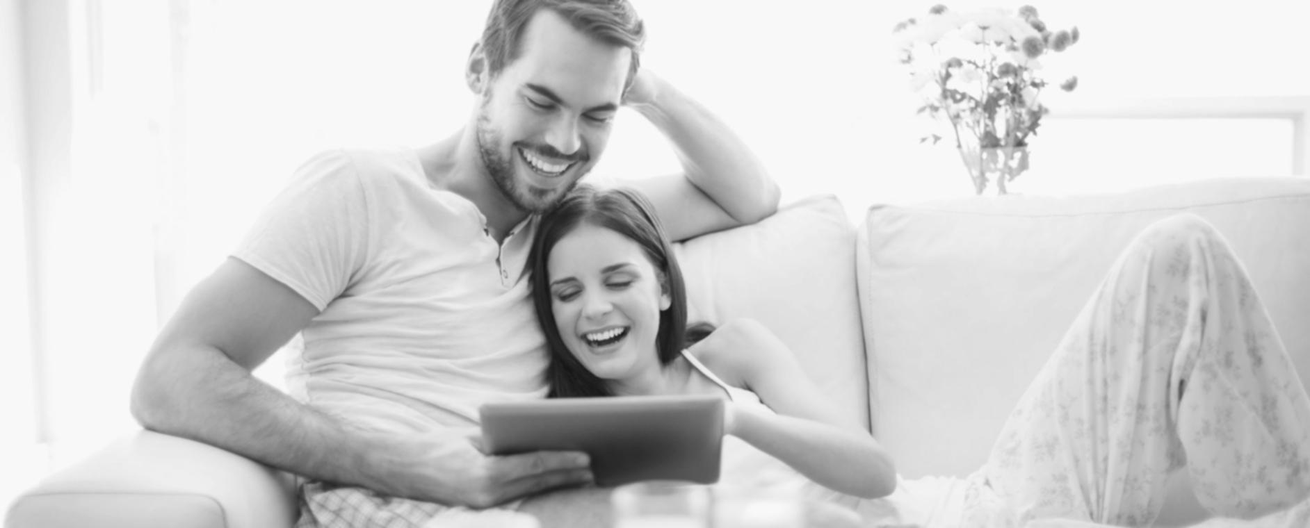 Students working through mobile SEO optimization exercises